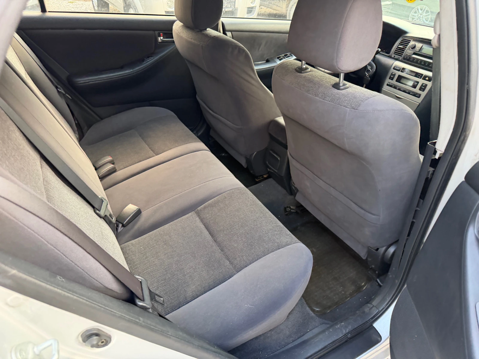 Toyota Corolla 1.6i GAS  | Mobile.bg � ����������� 8