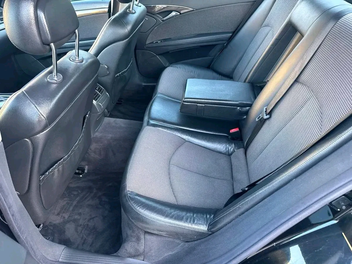 Mercedes-Benz E 320, снимка 3 - Автомобили и джипове - 55083380