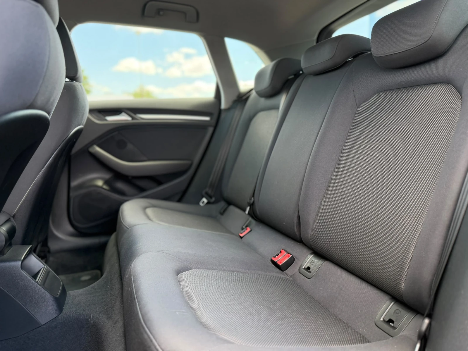Audi A3 / 2.0TDI / 143HP / SPORT / CARPLAY /, снимка 10 - Автомобили и джипове - 55530323