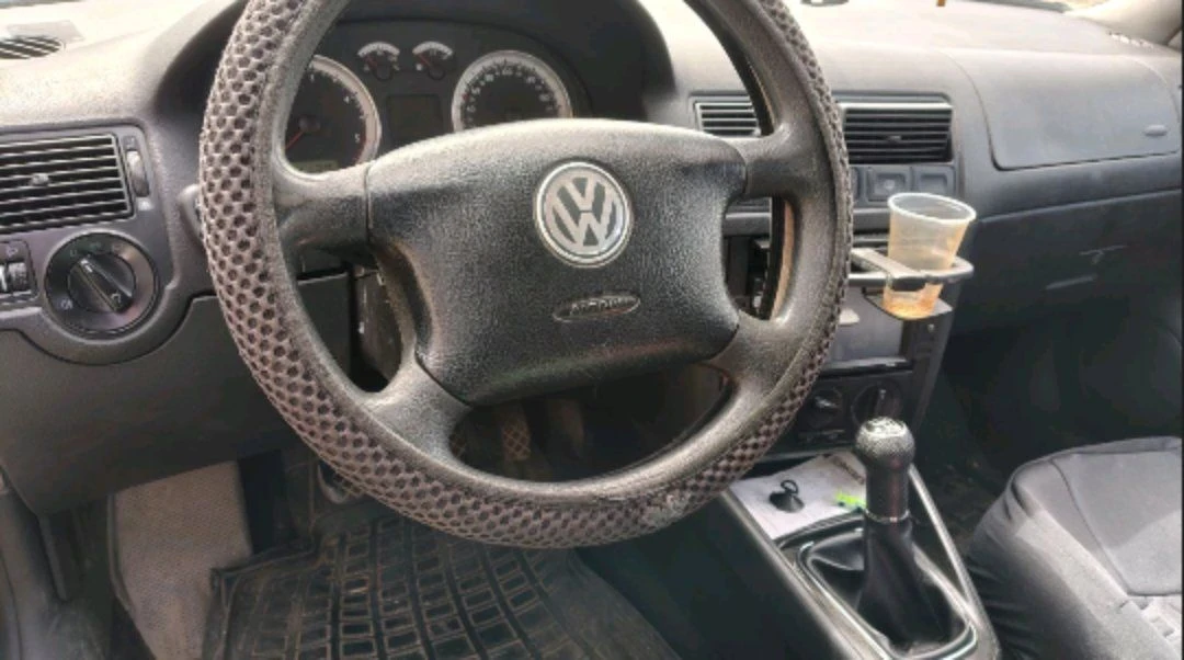 VW Golf 1, 9tdi, снимка 7 - Автомобили и джипове - 55721535