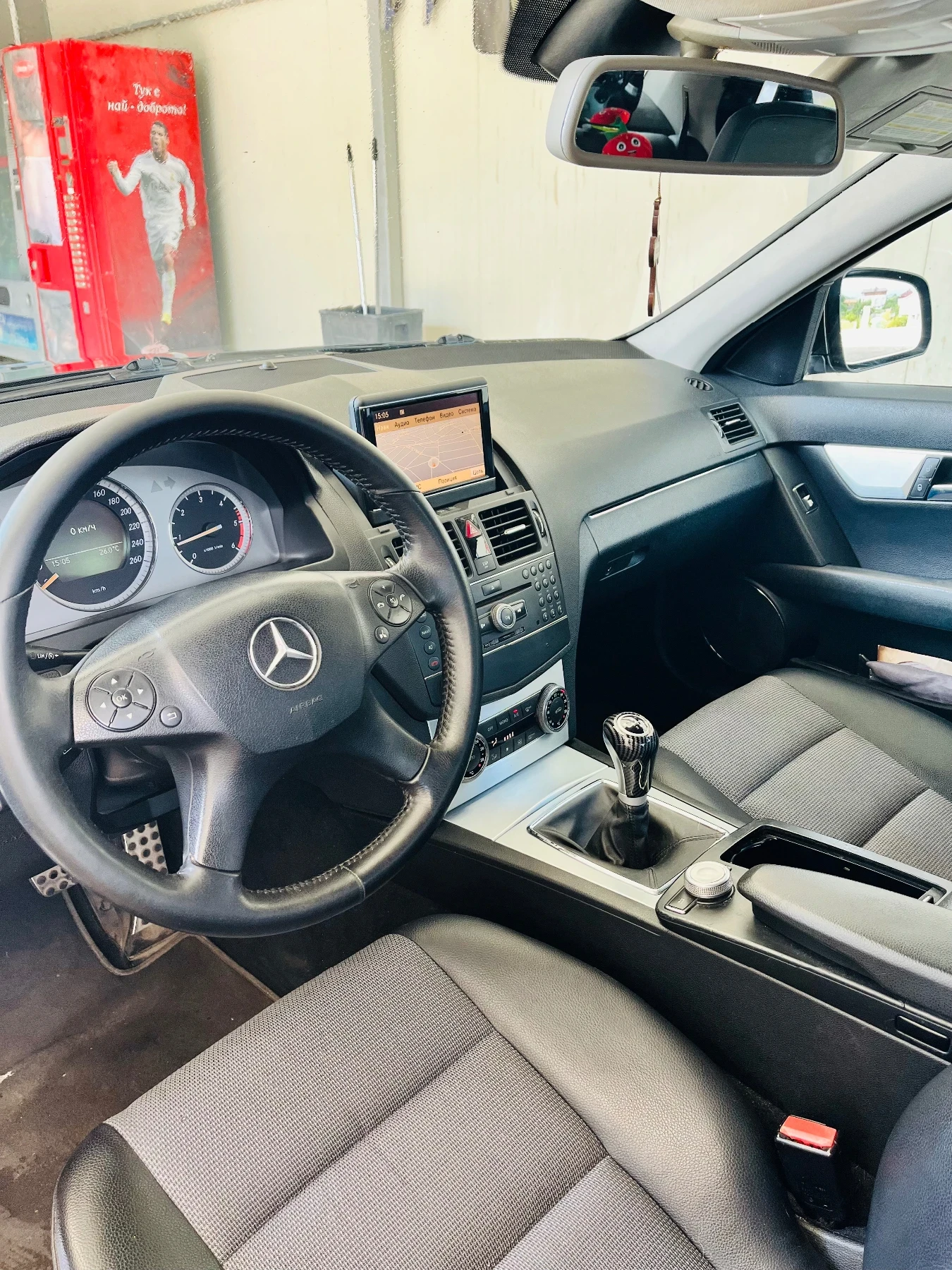 Mercedes-Benz C 220, снимка 7 - Автомобили и джипове - 55789678