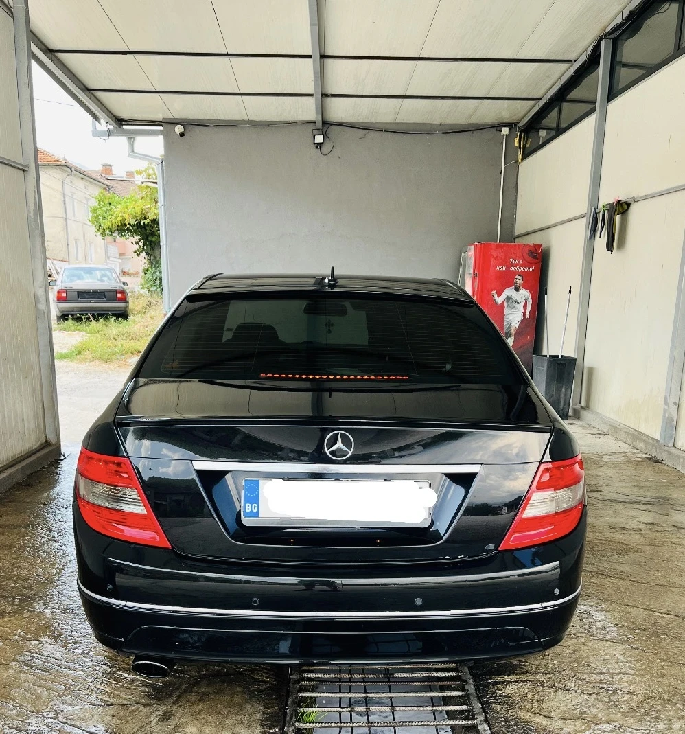 Mercedes-Benz C 220, снимка 3 - Автомобили и джипове - 55789678