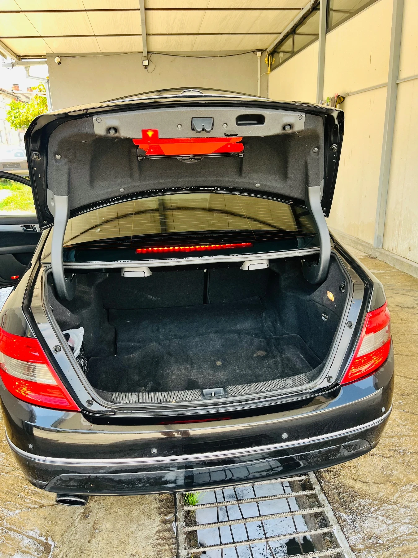 Mercedes-Benz C 220, снимка 9 - Автомобили и джипове - 55789678