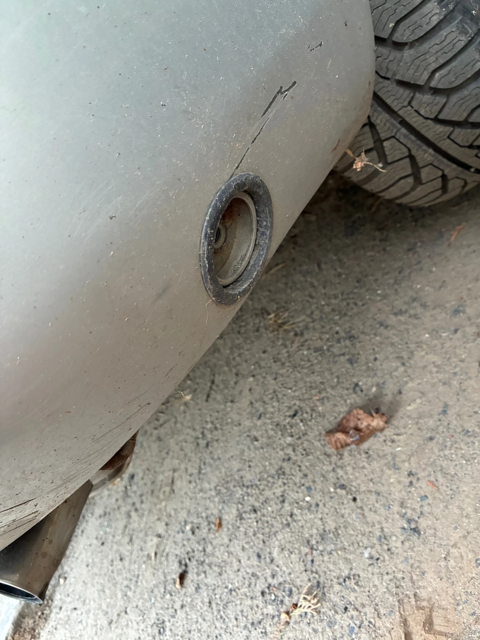Mazda 323 F, снимка 6 - Автомобили и джипове - 56183256