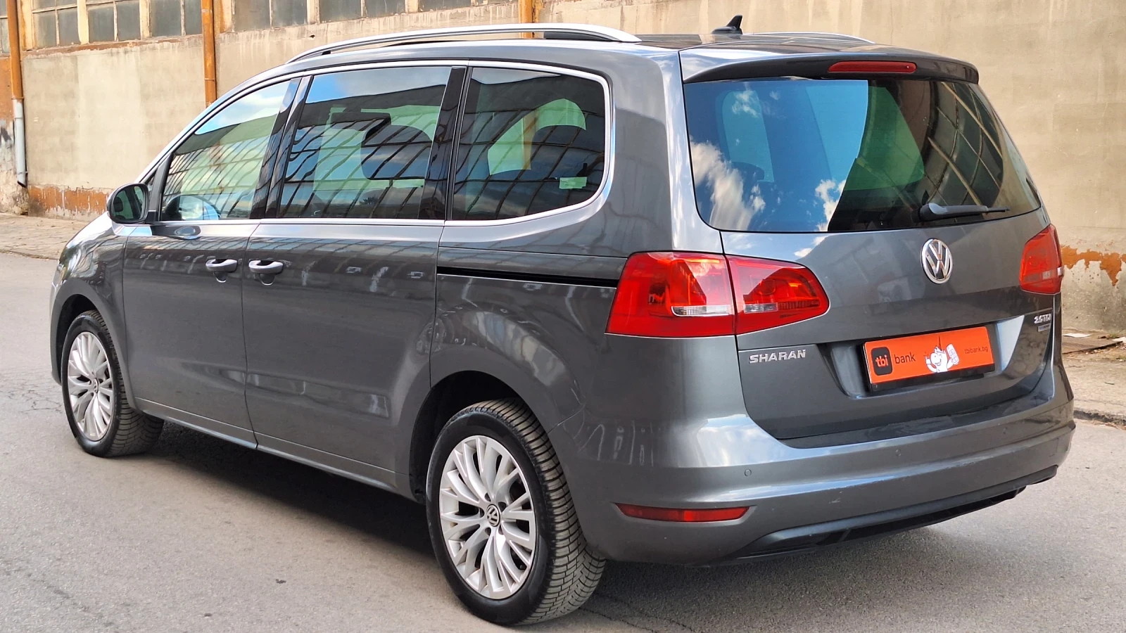 VW Sharan DSG 7места, снимка 4 - Автомобили и джипове - 56201477