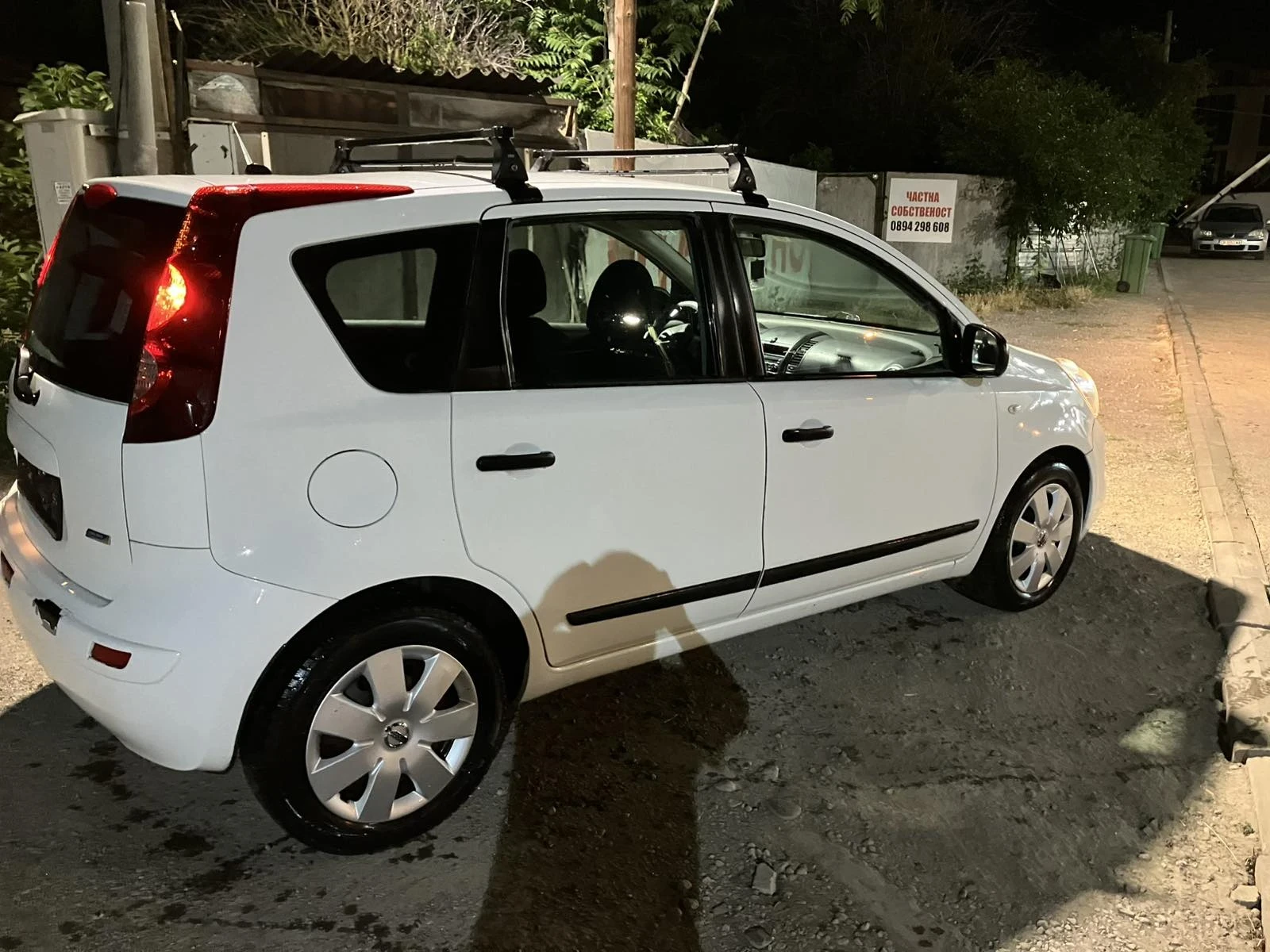 Nissan Note, снимка 7 - Автомобили и джипове - 56367549