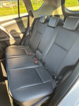 Toyota Rav4 2.0 D4D, снимка 11