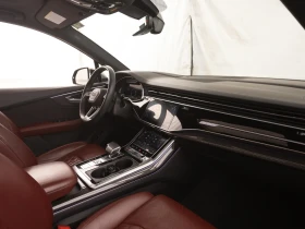 Audi SQ7, снимка 11