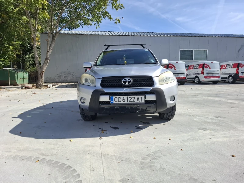 Toyota Rav4, снимка 1 - Автомобили и джипове - 47564419