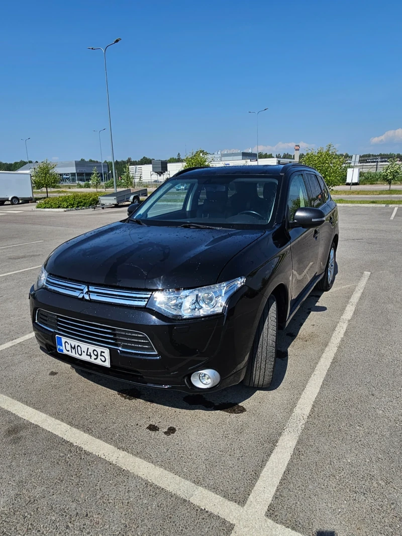 Mitsubishi Outlander Phev , снимка 16 - Автомобили и джипове - 47359517