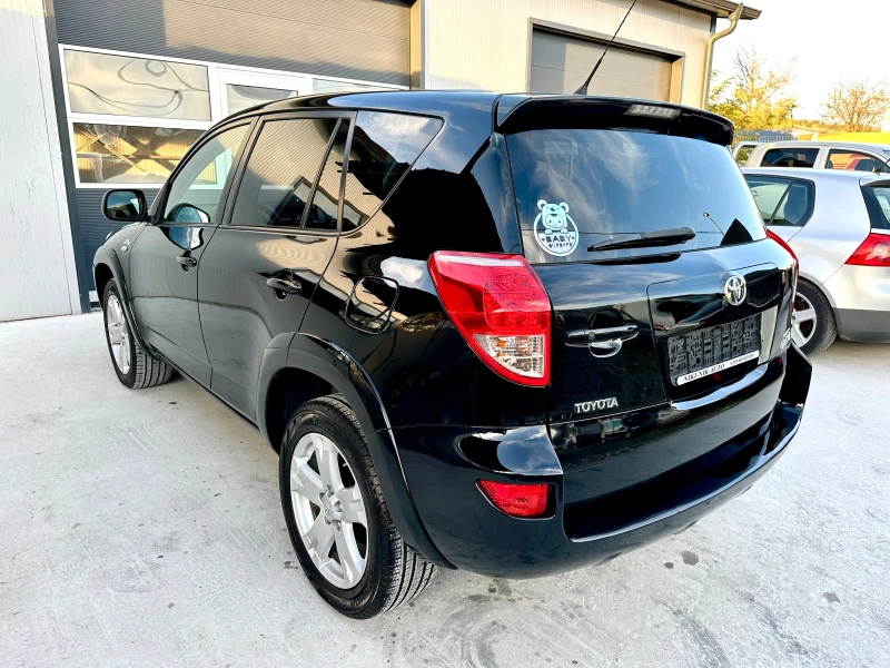 Toyota Rav4 2.2 Dcat CROSSOVER , снимка 5 - Автомобили и джипове - 47539244