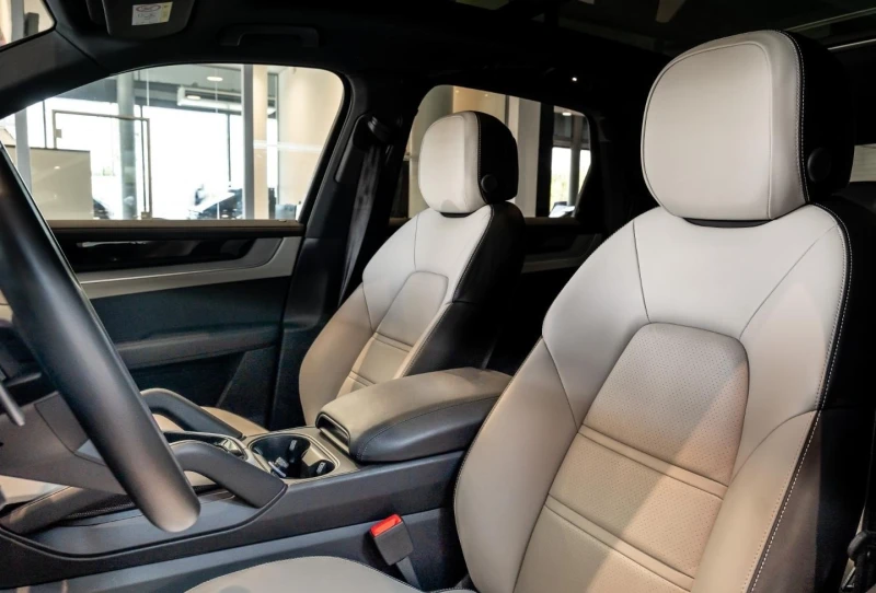 Porsche Cayenne S/FACELIFT/MATRIX/PANO/BOSE/360/LIFT/ACC/22/, снимка 9 - Автомобили и джипове - 51889254