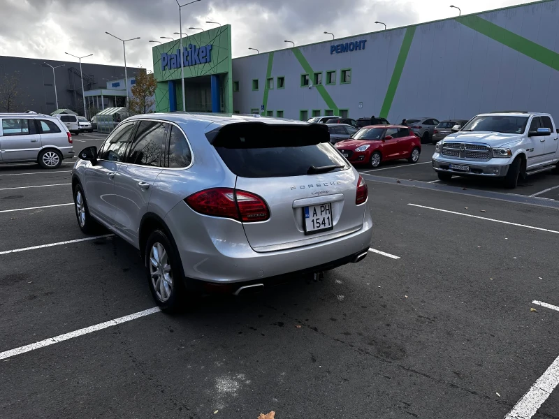 Porsche Cayenne, снимка 4 - Автомобили и джипове - 52811373