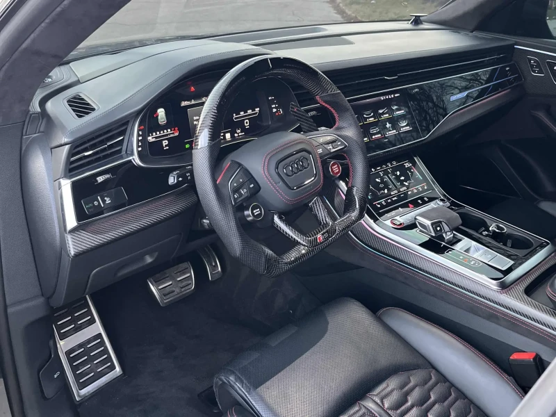 Audi RSQ8 * CARFAX * БЕЗ ПЪРВОНАЧАЛНА ВНОСКА, снимка 6 - Автомобили и джипове - 52912851