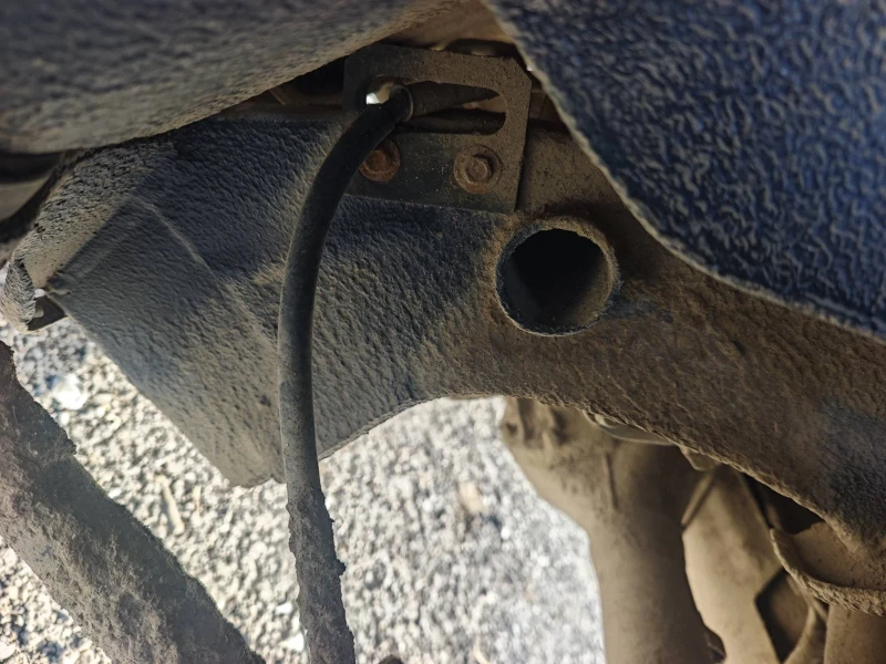 Suzuki Vitara Hardtop Italy, снимка 13 - Автомобили и джипове - 52955029