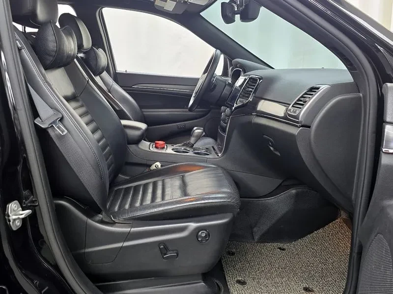 Jeep Cherokee 3.6 Limited - CAMO 30% ABAHC, снимка 11 - Автомобили и джипове - 55941618