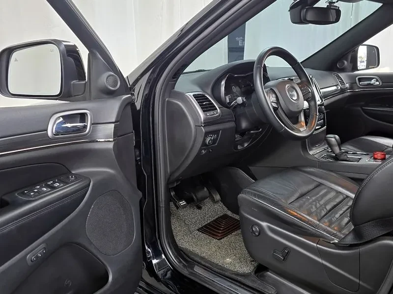 Jeep Cherokee 3.6 Limited - CAMO 30% ABAHC, снимка 10 - Автомобили и джипове - 55941618