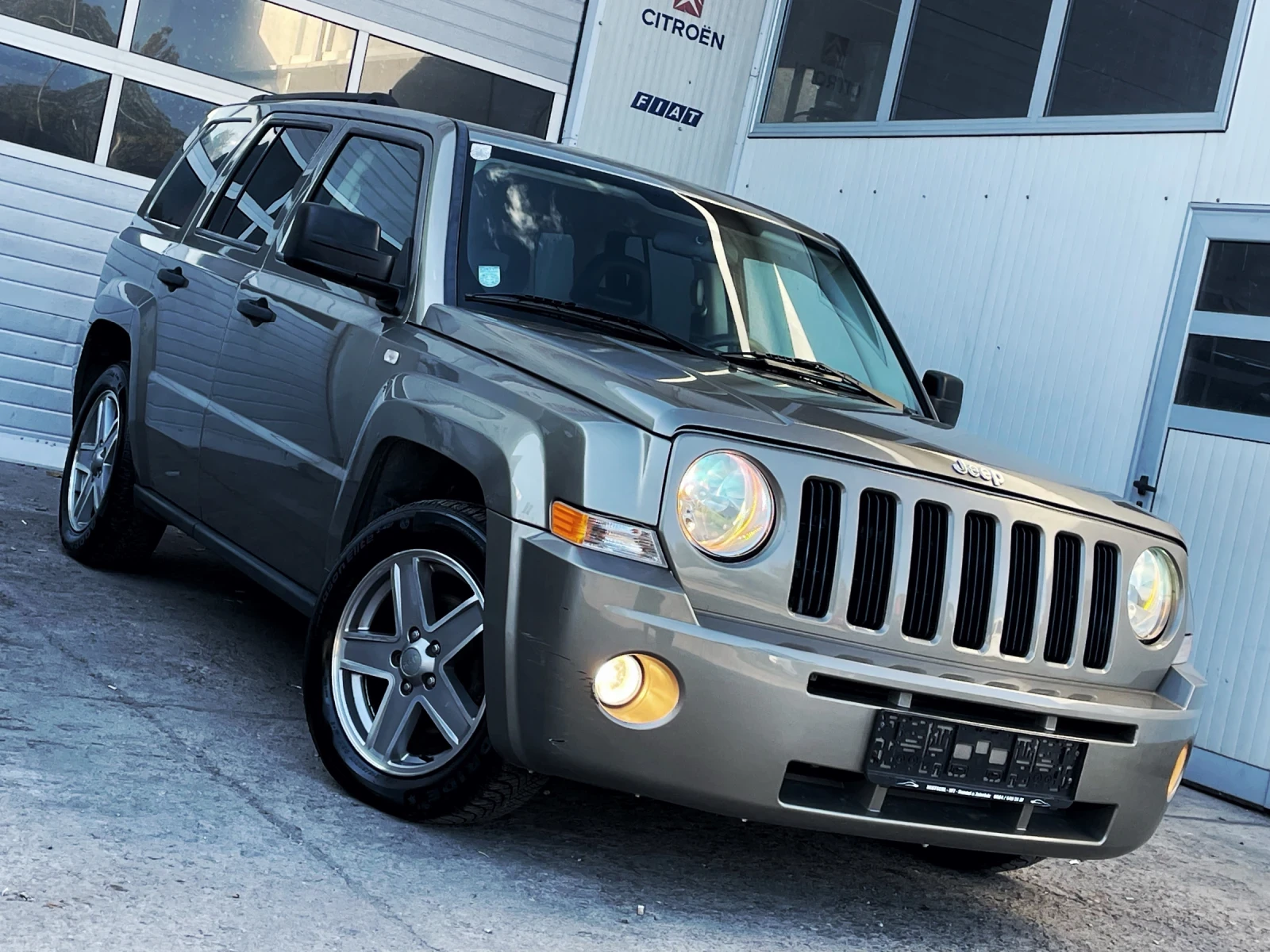 Jeep Patriot 2.0CRD - изображение 3