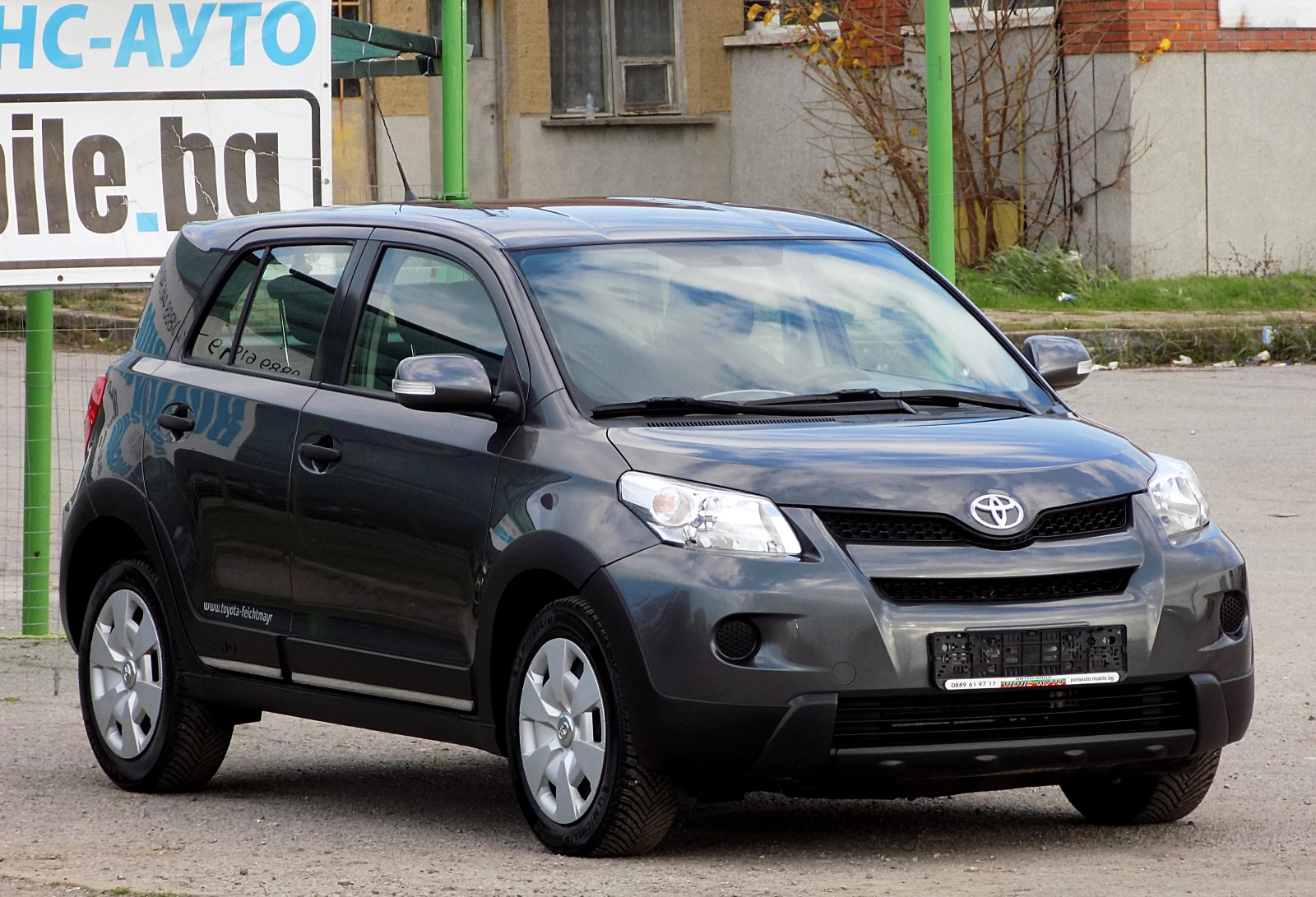 Toyota Urban Cruiser 1.4D-4D/90к.с./6ск./4x4/2012г. - изображение 3
