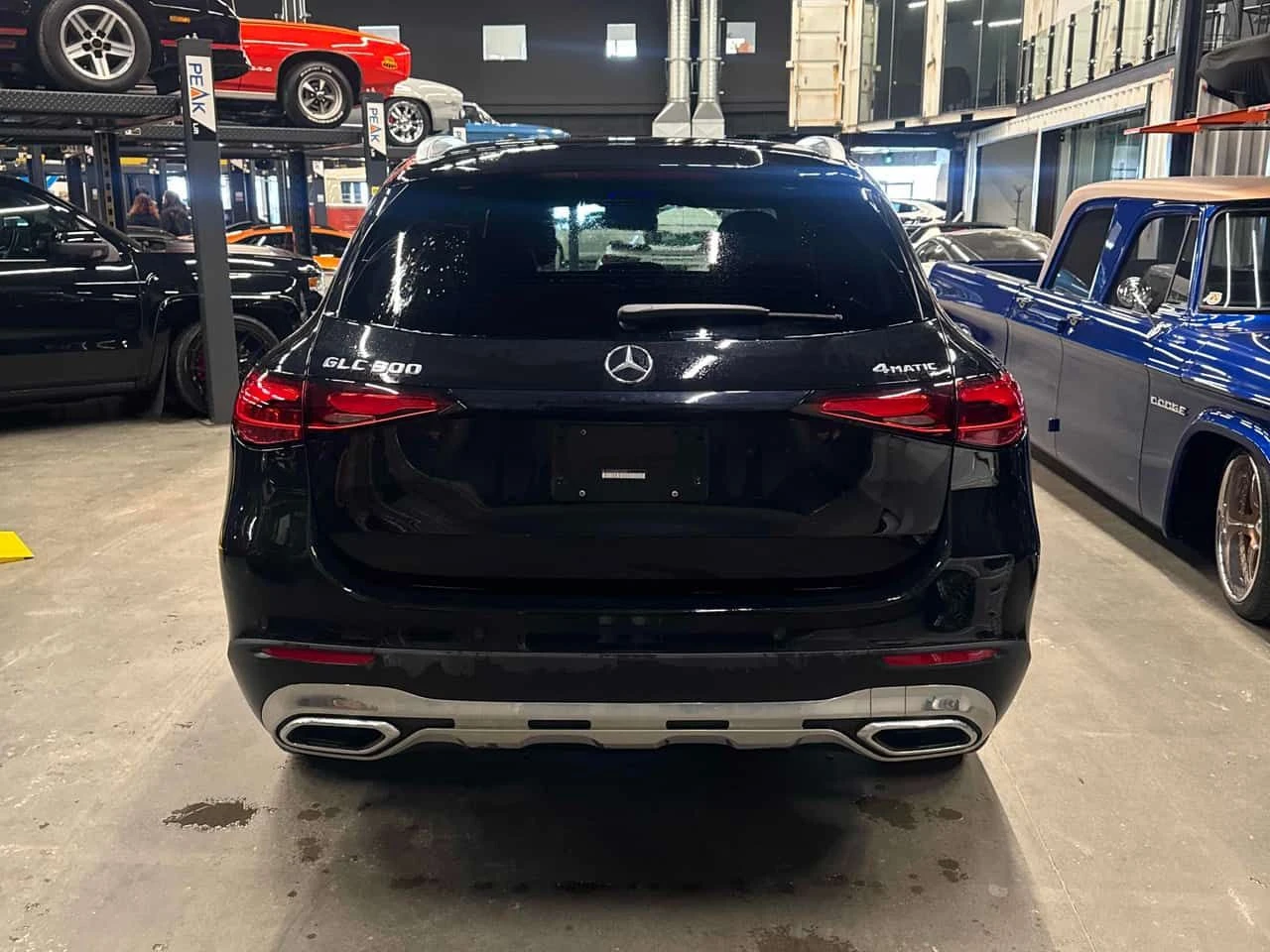 Mercedes-Benz GLC 300 | DISTRONIC|  360 КАМЕРИ| ПОДГРЕВИ| CARFAX, снимка 5 - Автомобили и джипове - 53819916