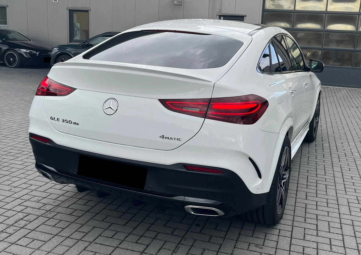 Mercedes-Benz GLE 350 de 4MATIC Coupe AMG-Line, снимка 4 - Автомобили и джипове - 53985473