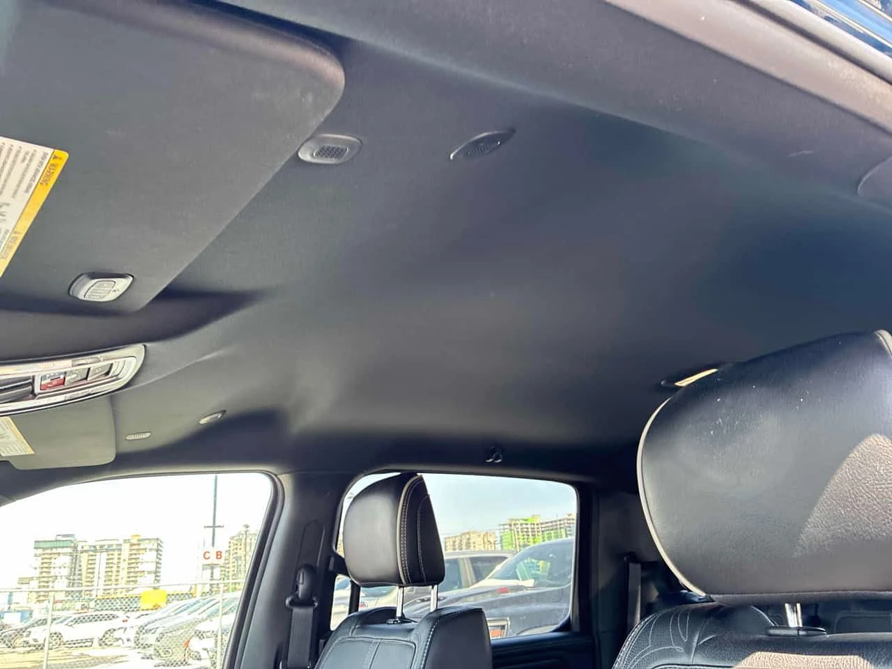 Dodge RAM 1500 * Limited * CARFAX * ПРЕДСТАВИТЕЛСТВО * KEYLESS, снимка 14 - Автомобили и джипове - 54023356