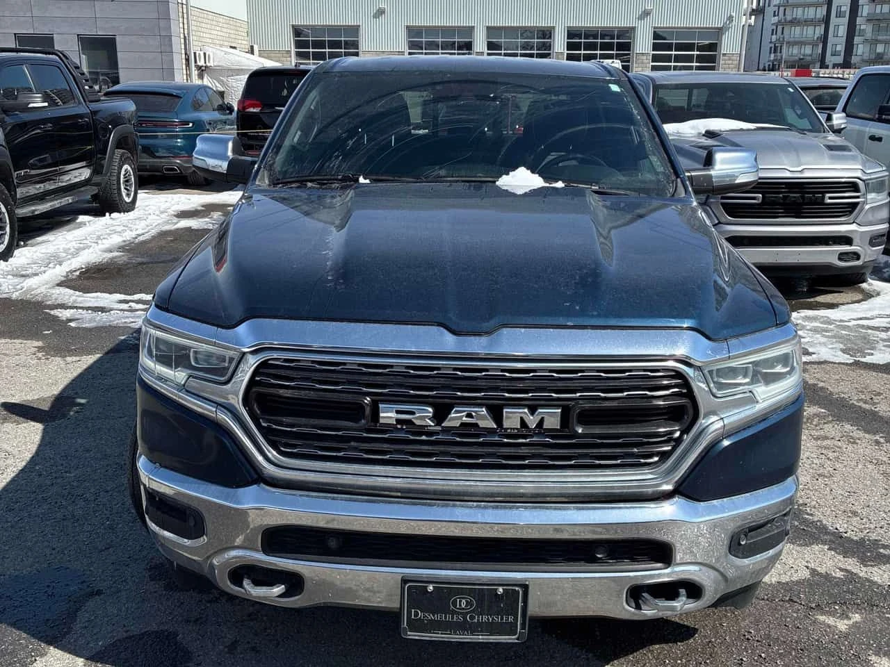 Dodge RAM 1500 * Limited * CARFAX * ПРЕДСТАВИТЕЛСТВО * KEYLESS, снимка 6 - Автомобили и джипове - 54023356