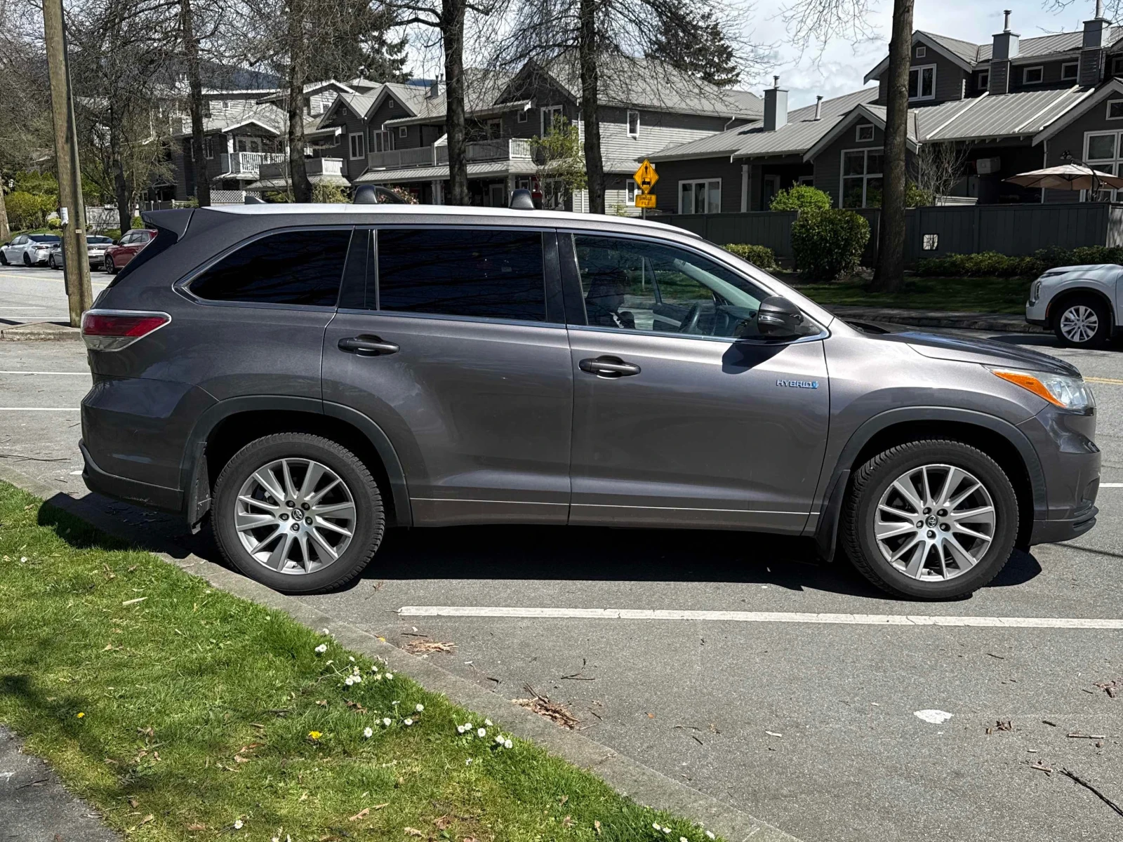 Toyota Highlander HYBRID * * 4WD * * CARFAX * * ���� ������ * *  | Mobile.bg � ����������� 3