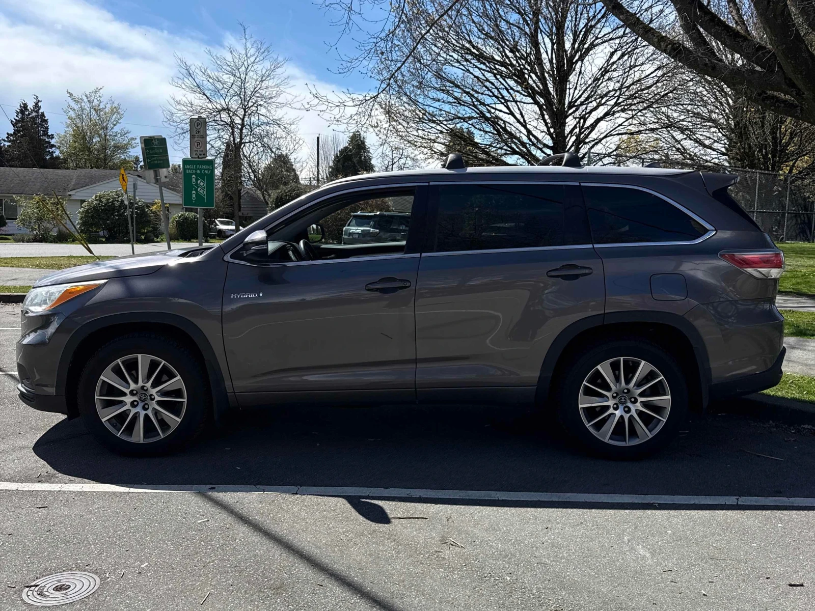 Toyota Highlander HYBRID * * 4WD * * CARFAX * * ���� ������ * *  | Mobile.bg � ����������� 4