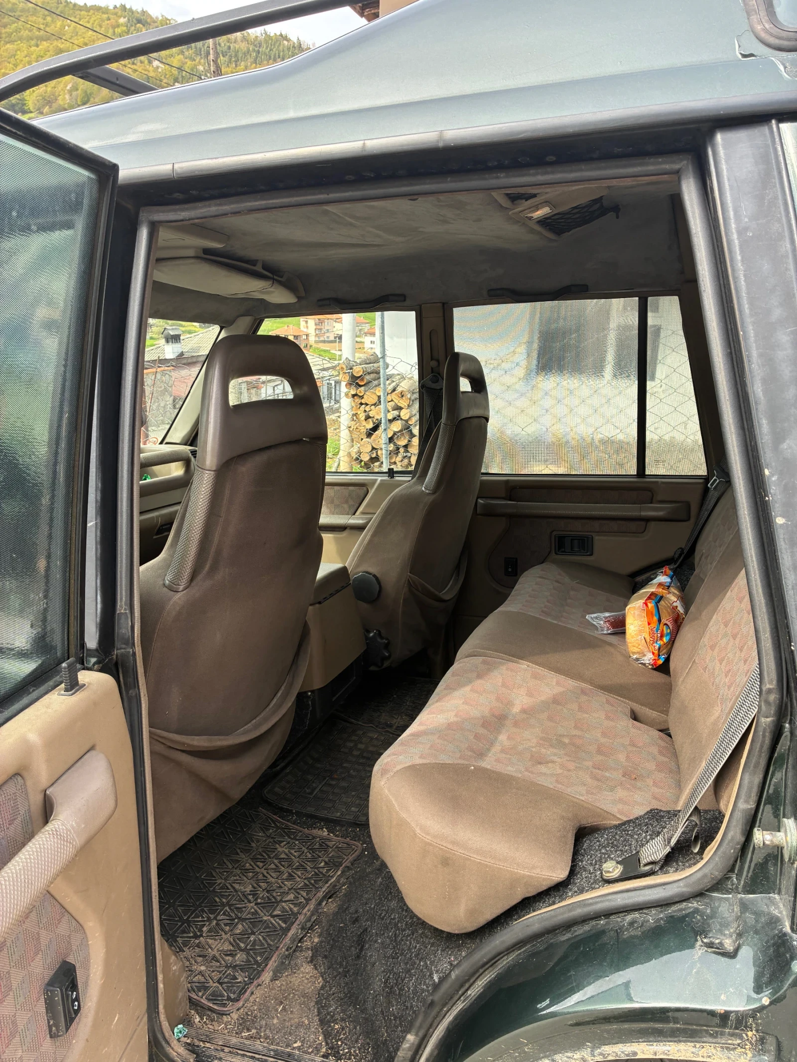 Land Rover Discovery, снимка 4 - Автомобили и джипове - 54793022
