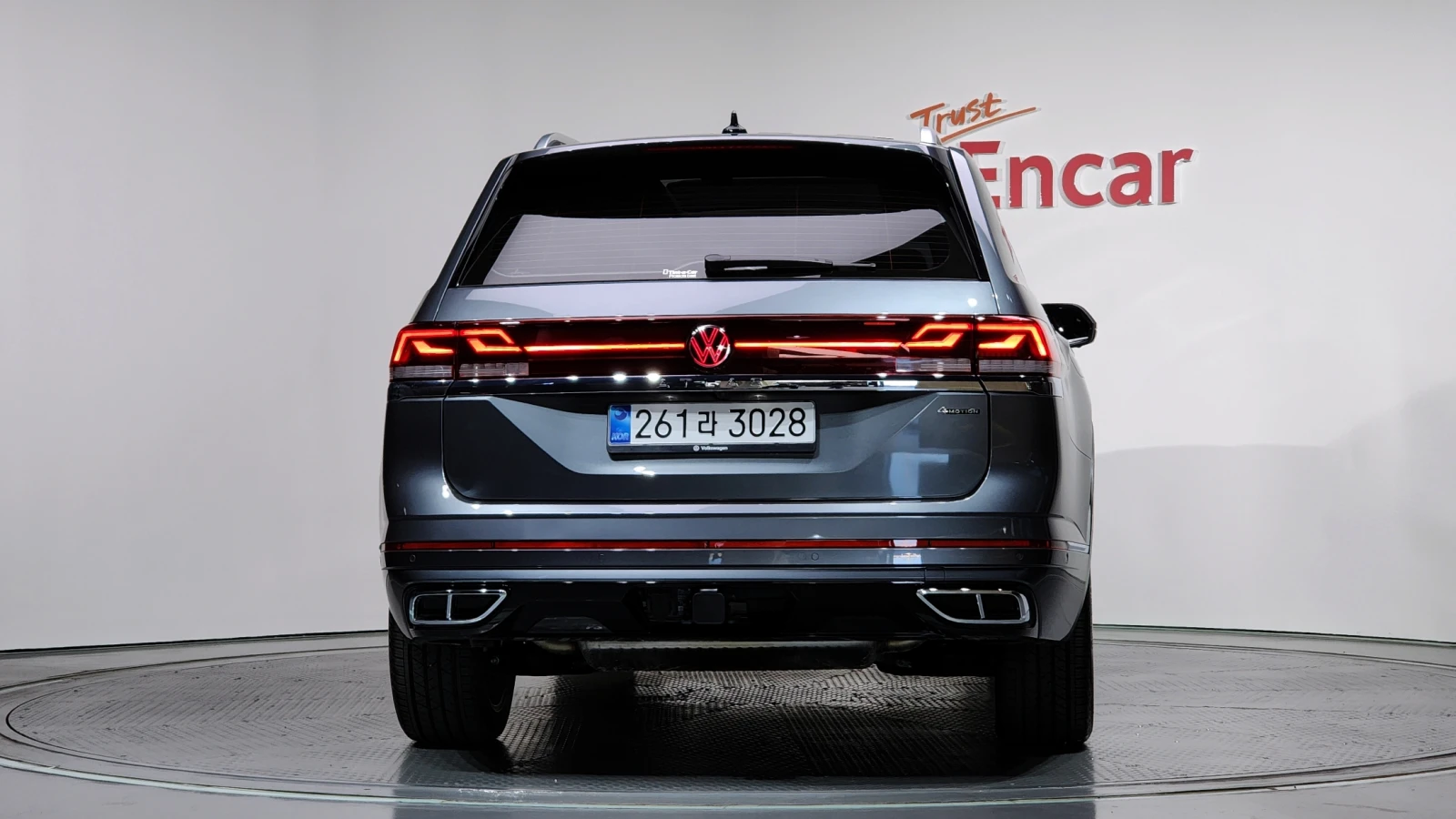 VW Atlas R-LINE| HUD| 360| ПОДГРЕВ| ОБДУХВАНЕ, снимка 4 - Автомобили и джипове - 54955738