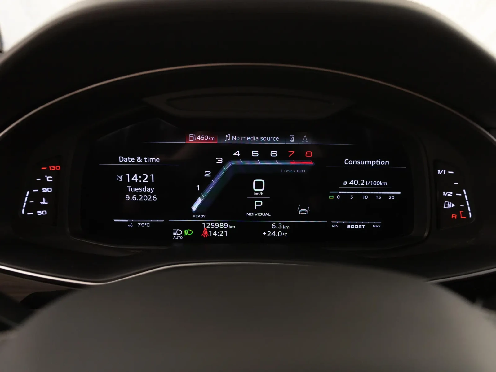 Audi SQ7, снимка 13 - Автомобили и джипове - 55091153