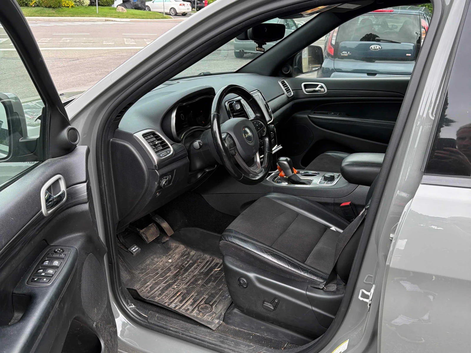 Jeep Grand cherokee Altitude | CARFAX | БЕЗ ИНЦИДЕНТИ | ДВА КЛЮЧА, снимка 7 - Автомобили и джипове - 55848901