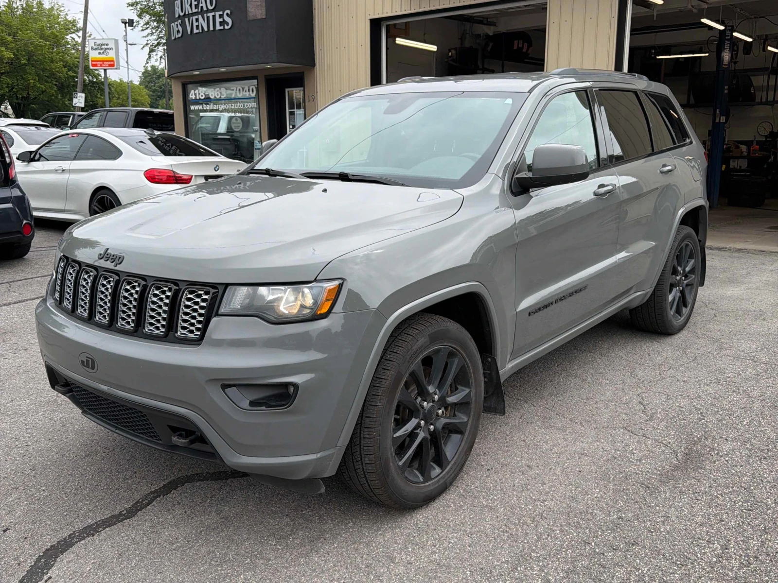 Jeep Grand cherokee Altitude | CARFAX | БЕЗ ИНЦИДЕНТИ | ДВА КЛЮЧА