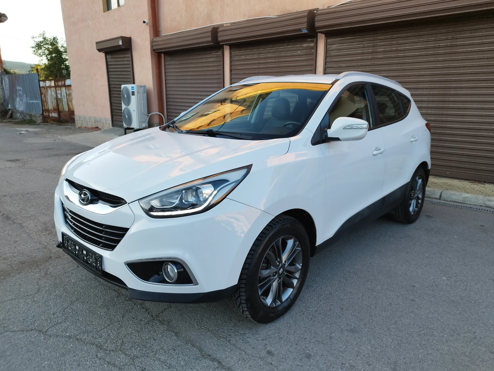 Hyundai IX35 1.7CRDI, 158 000 км. камера, навигация , подгрев