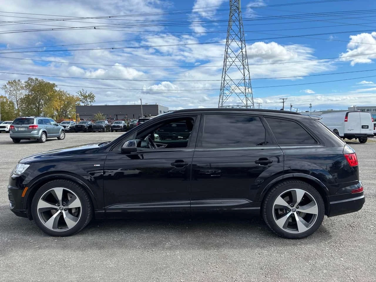Audi Q7 * Technik * CARFAX * ���� �� �� | Mobile.bg � ����������� 2