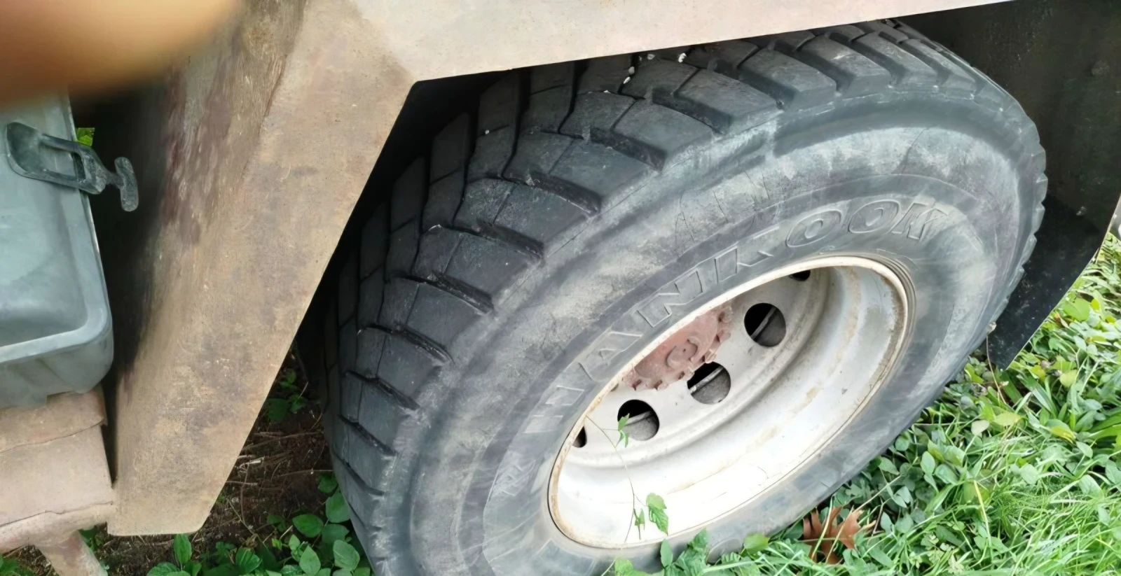 Iveco Eurocargo 180E24 самосвал снегорин  - изображение 10