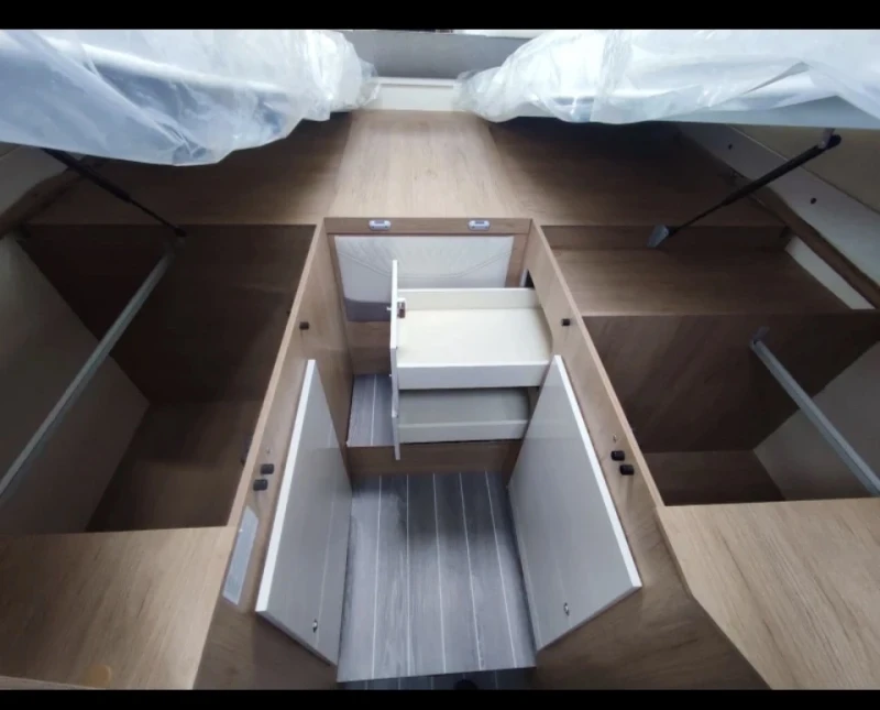 Кемпер ROLLER TEAM KRONOS, снимка 5 - Каравани и кемпери - 53068640