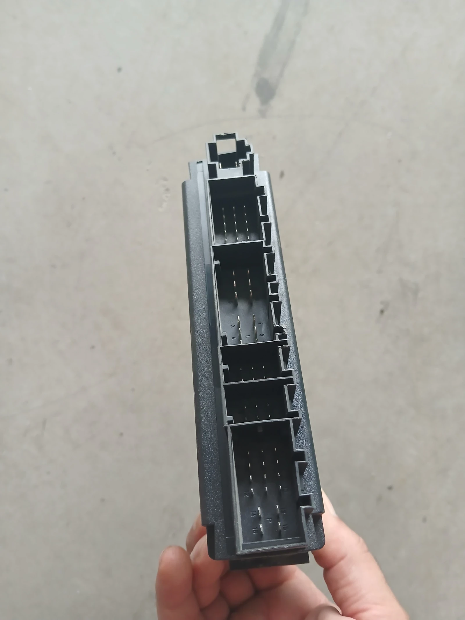 7L6 937 049 L Модул комфорт VW TOUAREG , снимка 3 - Части - 54866986