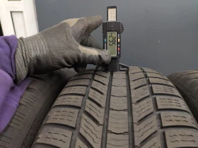 Гуми Зимни 215/65R17, снимка 7