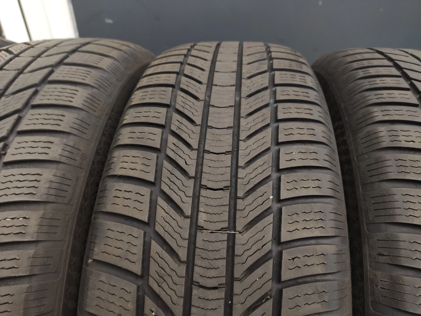  215/65R17 | Mobile.bg   3