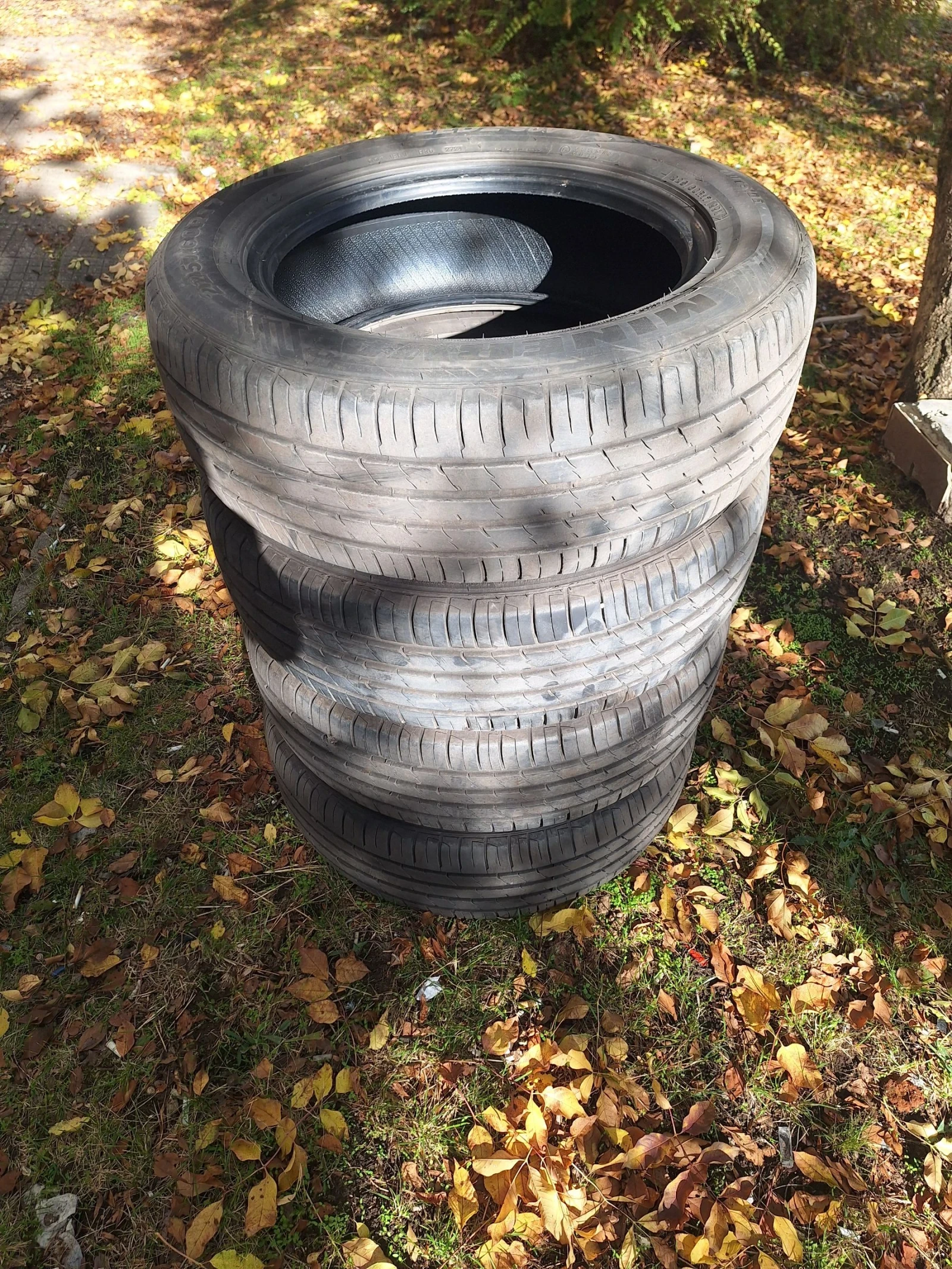 Гуми Летни 225/60R17, снимка 3 - Гуми и джанти - 56636021