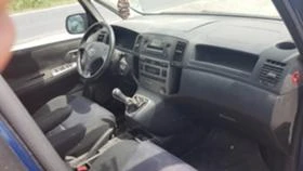 Toyota Corolla verso, снимка 6