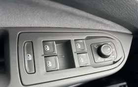 VW Golf 2.0 TSI 4MOTION R-LINE VARIANT BLACK-STYLE MATRIX, снимка 10
