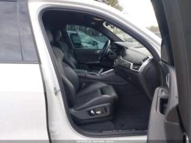 BMW X5M LASER* * HARMAN KARDON* МАСАЖИ* ПАНО* 360* HUD* , снимка 5