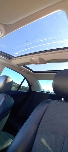 Mercedes-Benz E 320 Avantgarde, снимка 12