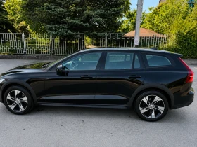 Volvo V60 Cross Country, снимка 8