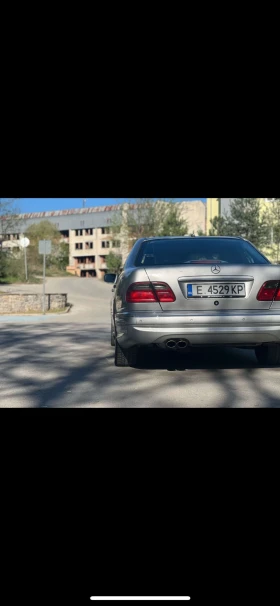 Mercedes-Benz E 55 AMG 4x4, снимка 3