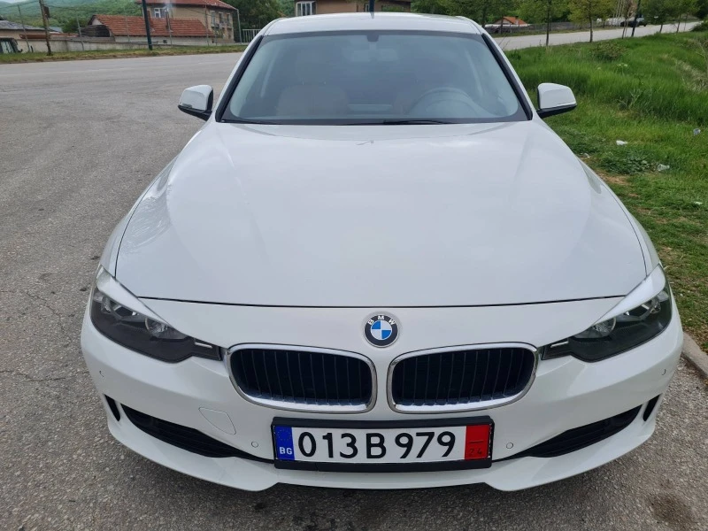 BMW 320 D НАВИ! КОЖА! ПОДГРЕВ! ГЕРМАНИЯ!, снимка 2 - Автомобили и джипове - 45530677