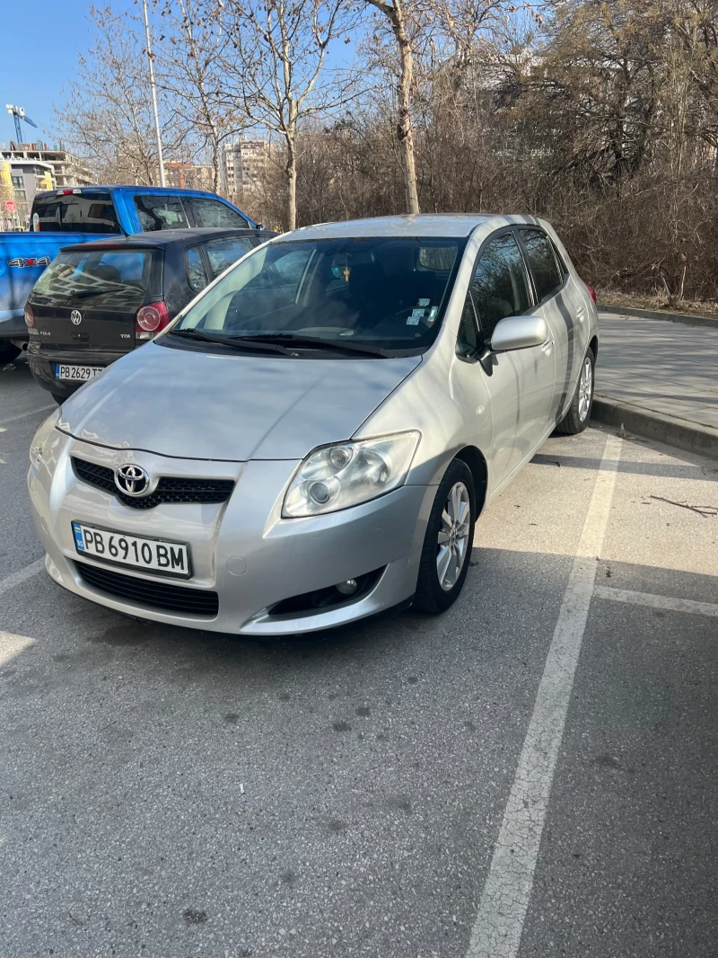 Toyota Auris Auris , снимка 9 - Автомобили и джипове - 49144686